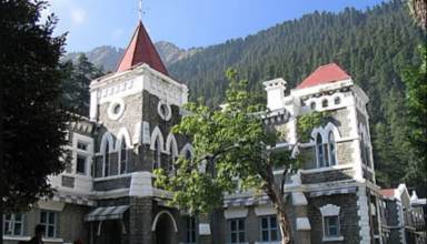 उत्तराखंड में लगातार बढ़ रहे कोरोना मामलों के बीच हाई कोर्ट ने रावत सरकार को दिए ये 10 अहम निर्देश, जानें खास बातें
