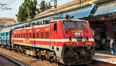 दिल्ली से हो रहे पलायन के बीच मंगलवार से गुरुवार तक चलेंगी 5 स्पेशल ट्रेनें, जानें रूट और टाइम टेबल