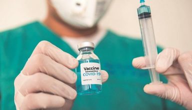 Corona Vaccine से जम रहे खून के थक्के, डॉक्टरों ने बताया खून जमने का कारण, जानें…