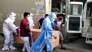 12 किलोमीटर दूर था अस्पताल, कोरोना मरीज को पहुंचाने के लिए एंबुलेंस वाले ने लिए 42000 रुपए