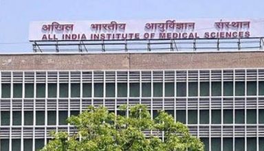 कोरोना वैक्सीन के दो डोज लेने के बावजूद भी दिल्ली AIIMS के 35 डॉक्टर हुए संक्रमित