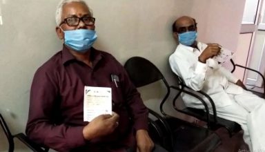 UP में बड़ी लापरवाही आयी सामने, बुजुर्ग को पहली डोज कोवैक्सीन की और दूसरी कोविशील्ड की लगाई, फिर जो हुआ…