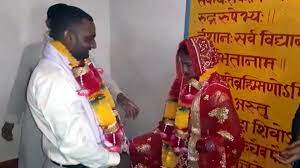 महज 17 मिनट में हुई शादी , दूल्हे ने दहेज में मांगी ऐसी चीज , दंग रह गये सभी