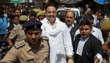 UP के बांदा जेल में बंद मुख्तार का 40 दिनों में घटा 8 किलो वजन, कोर्ट ने बांदा जेल प्रशासन को फटकारा
