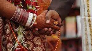 शादी के महज 5 घंटे बाद ही दूल्हन की हुई मौत , पति ने दी मुखाग्नि