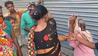 BIHAR: लिव-इन रिलेशनशिप में रह रहें अधेड़ की महिला ने बीच सड़क पर की पिटाई, कर रहा था भागने की कोशिश…
