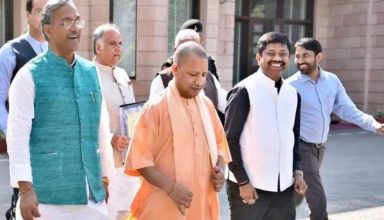 परिवार की जिम्मेदारियों के साथ समाज सेवा में भी जुटी हैं वैश्य समाज की महिलाएं मंत्री नन्दी