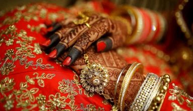 UP: शादी से पहले युवती ने कर ली कोर्ट में शादी, अब छोटी बहन बनेगी दुल्हन