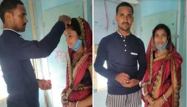 अनोखी शादी : शादीशुदा महिला से युवक ने रचाई चलती ट्रेन शादी, टॉयलेट के सामने ही मांग में भरा सिंदूर