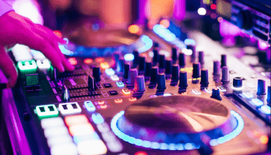 सुप्रीम कोर्ट ने इलाहाबाद हाई कोर्ट के आदेश पर लगाई रोक, अब UP में बजा सकेंगे DJ