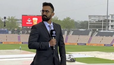 भारत के पूर्व बल्लेबाज और विकेटकीपर दिनेश कार्तिक ने मांगी ‘ऑन एयर कॉमेंट्री’ के दौरान माफी, कहा- मैंने सब गलत कर दिया