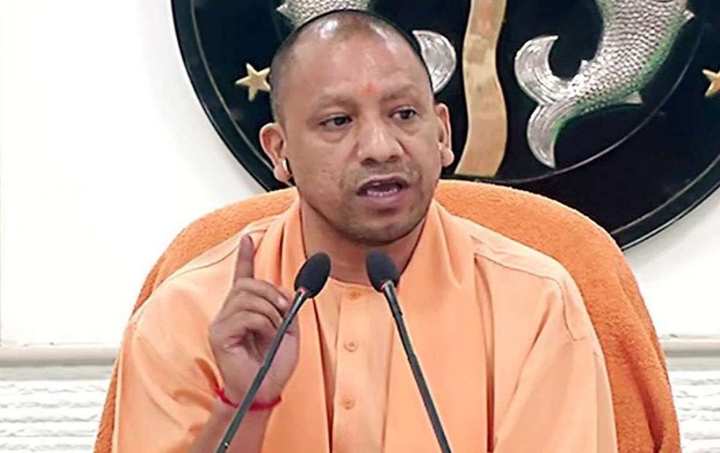 टीम 9 के साथ बैठक के बाद CM योगी का आदेश, हेल्पलाइन से रोज 100 वृद्धजनों का लिया जाए हालचाल