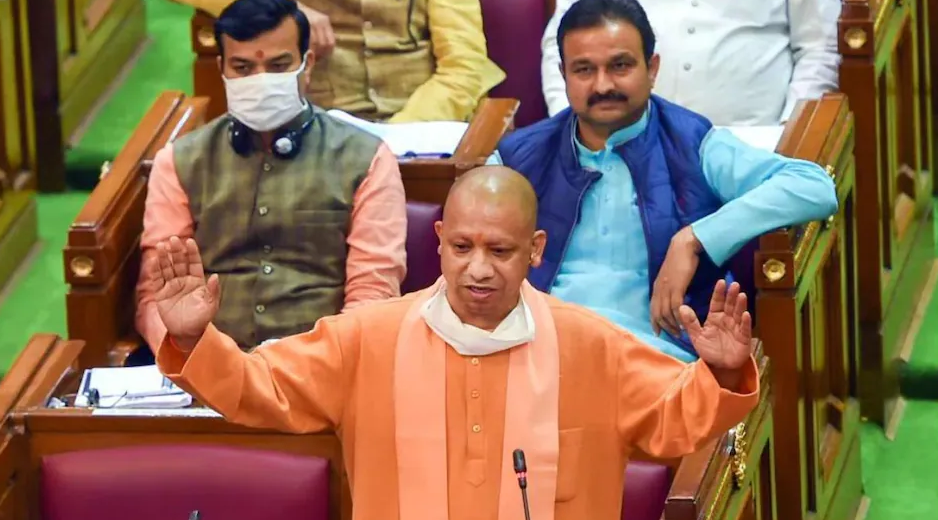 CM योगी ने विधानसभा में विपक्षियों को दिखाया आइना, कहा- तालिबान का समर्थन करने वाले वहां की औरतों, बच्चों के बारे में सोचें