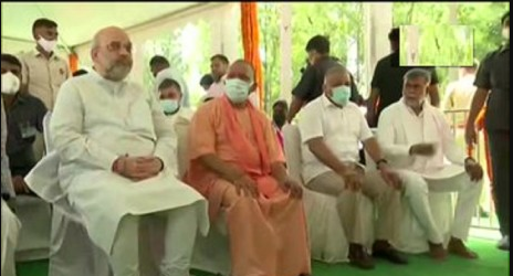 UP के पूर्व मुख्यमंत्री कल्याण सिंह की श्रद्धांजलि सभा में CM योगी ने कही ये बात, रक्षा मंत्री राजनाथ सिंह ने भी श्रद्धांजलि देते हुए किया याद