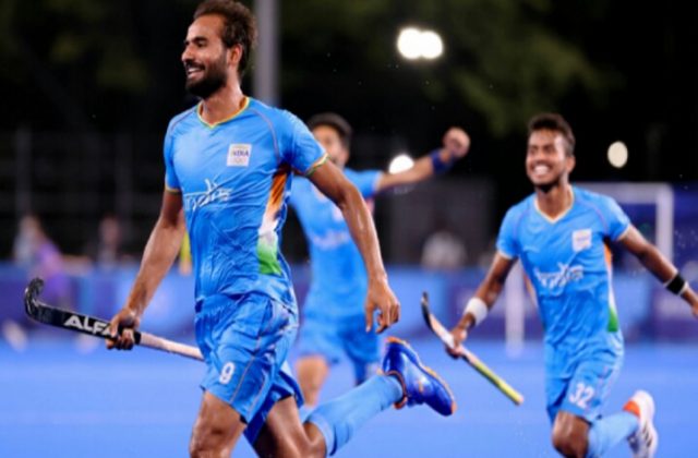 Tokyo Olympics में भारतीय पुरुष हॉकी टीम ने रचा इतिहास, खत्म किया 41 साल का इंतजार