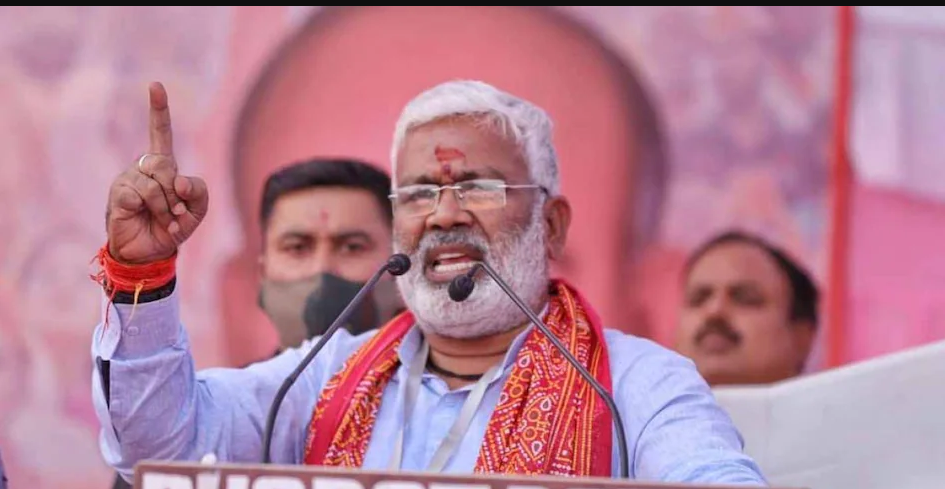 महिला सुरक्षा पर स्वतंत्र देव सिंह का बड़ा बयान, कहा- योगी शासन में रात 12 बजे भी निकल सकती हैं लड़कियां, किसी की हिम्मत नहीं कि छेड़ दे