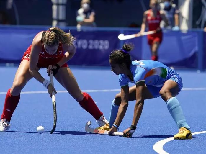 Tokyo Olympics: हारकर भी जीती भारत की बेटियां, हॉकी में फिसला हाथ से कांस्य, लेकिन रचा इतिहास
