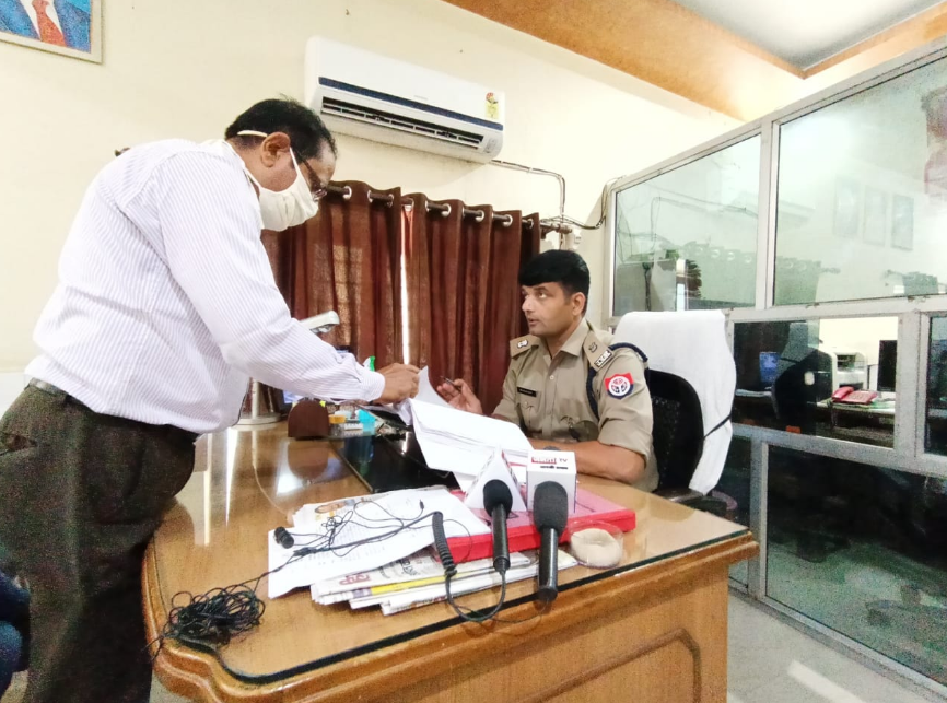 स्वतंत्रता दिवस पर जेल अधिक्षक सीताराम शर्मा को किया जायेगा सम्मानित, उरई जेल अधिक्षक रहते हुए किए कई उत्कृष्ट कार्य