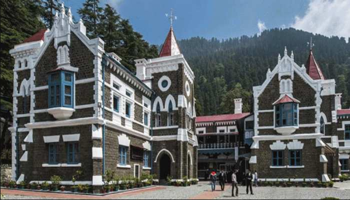 पत्नी ने मां बनने के लिए मांगी बलात्कारी पति की बेल, हाई कोर्ट ने कई सवालों के साथ सरकार से मांगी राय