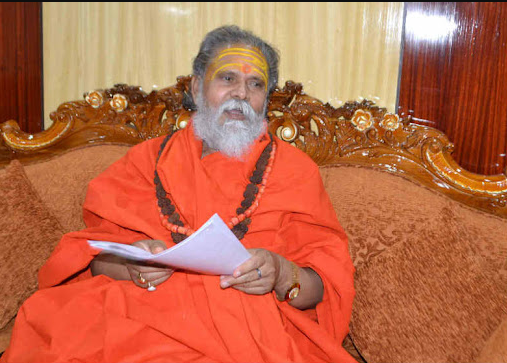 मथुरा में मांस और मदिरा के रोक का अखाड़ा परिषद ने किया समर्थन, कानून बनाने की मांग