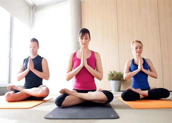 जानिए योग के लाभ : जो आपको शारीरिक और मानसिक स्वास्थ्य प्रदान करेंगे