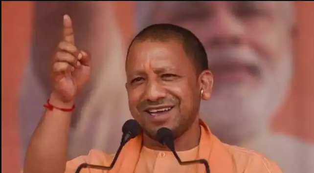 CM योगी प्रदेश के युवाओं को देने वाले हैं बड़ी सौगात, एक करोड़ छात्रों को अक्टूबर में मिलेगा टैबलेट