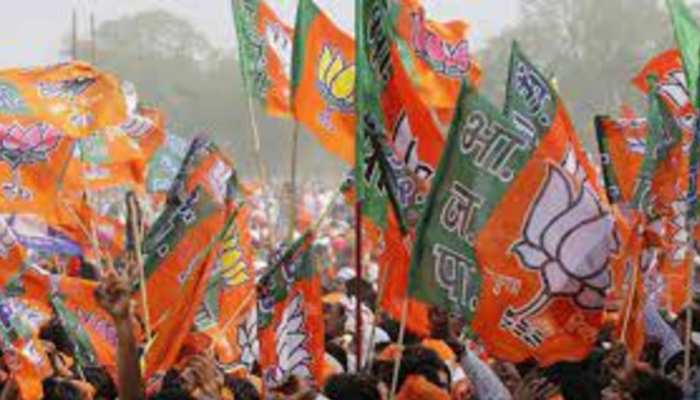 UP Election 2022: यूपी विधानसभा चुनाव के लिए BJP ने की एक खास व्यूह की रचना, तैयार की सुपर-30 टीम, जानें किसे मिली जगह
