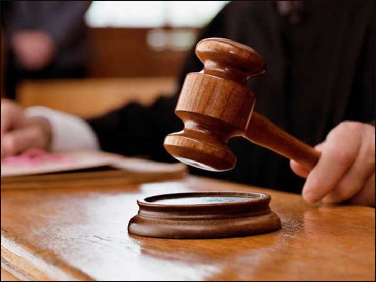 Mumbai : सरेराह महिला का दुपट्टा खींचना पड़ा युवक को भारी, कोर्ट ने सुनाई एक साल की कड़ी सजा
