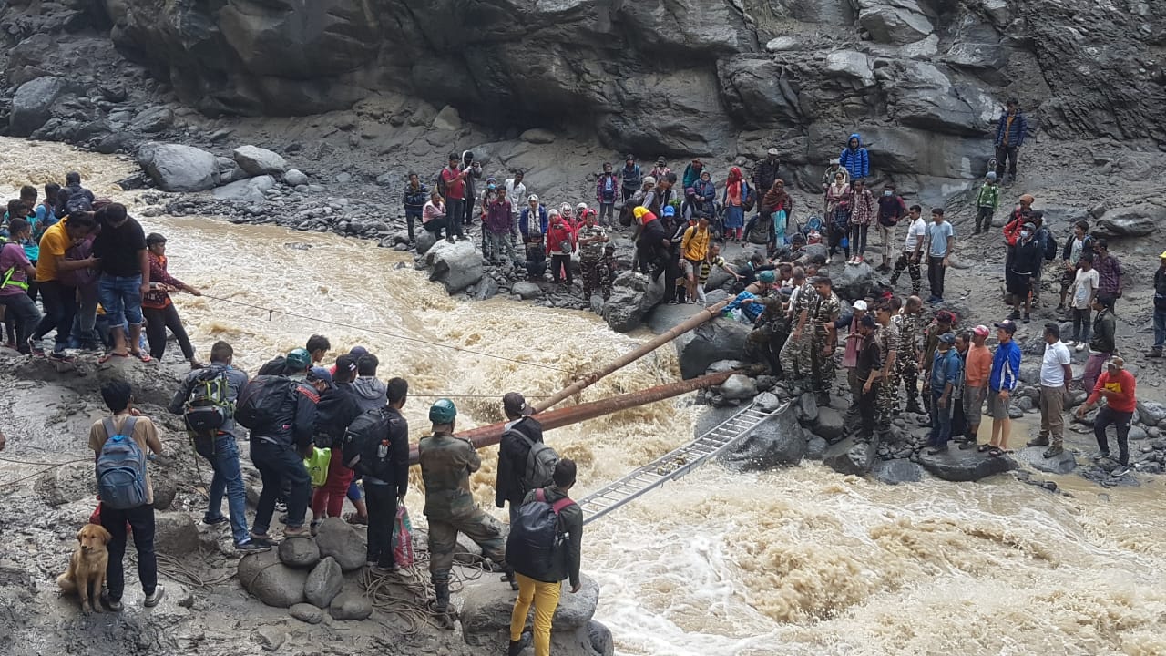 उत्तराखंड में भारी बारिश से पिछले तीन दिनों में 46 लोगों की मौत, टूट गए नेशनल हाईवे