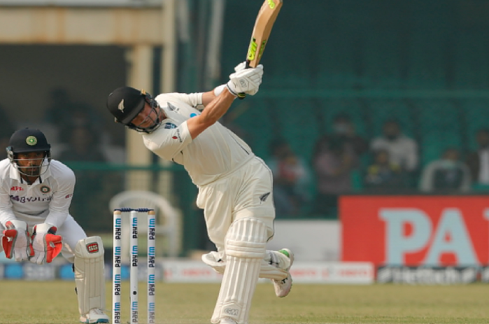 IND vs NZ 1st Test Day 2: दूसरे दिन मात्र इतने रन जोड़कर ढेर हुई टीम इंडिया, जवाब में न्यूजीलैंड का स्कोर 129/0
