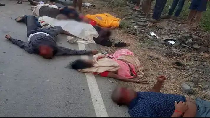 Bihar: दाह संस्कार से वापस लौट रहे एक ही परिवार के 2 लोगों की दर्दनाक मौत, 4 लोग जख्मी; तड़प-तड़प कर गई जान…