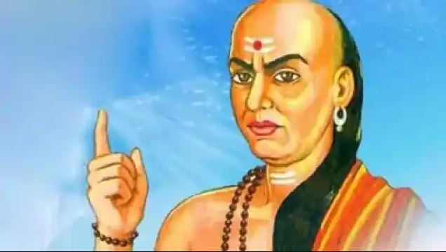 Chanakya Niti : तनाव और विवाद से बचना है तो जान लें आचार्य चाणक्य की ये अनमोल बातें, नहीं होगा तनाव