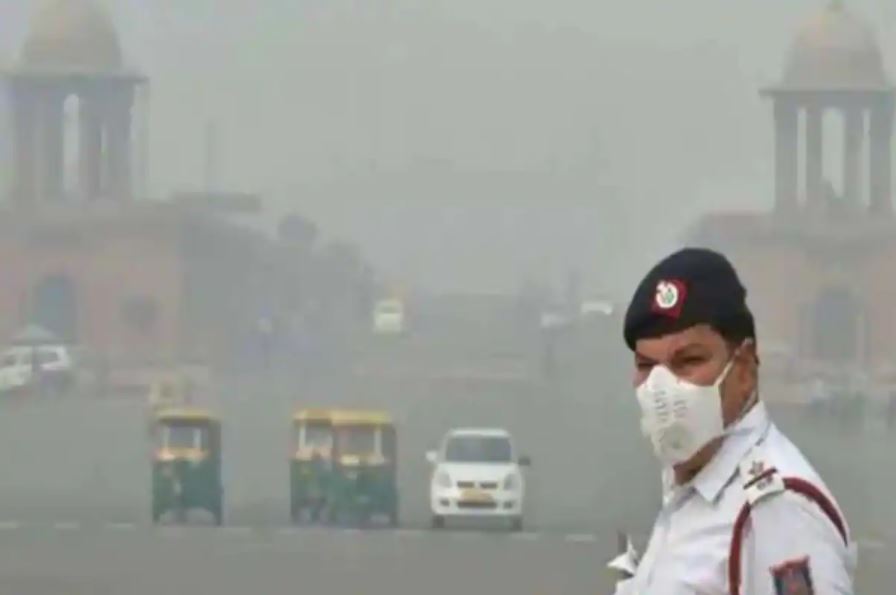 Air Pollution: दिल्ली- एनसीआर में बढ़ते प्रदूषण को लेकर CPCB ने जारी किया चेतावनी, घरों से बाहर न निकलने की अपील!