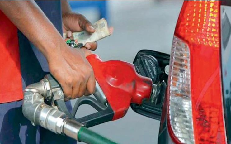 ईंधन कंपनियों ने जारी किए पेट्रोल-ड़ीजल के नए दाम, कच्चे तेल के दामों में रही सुस्ती, जानें अपने शहर का रेट