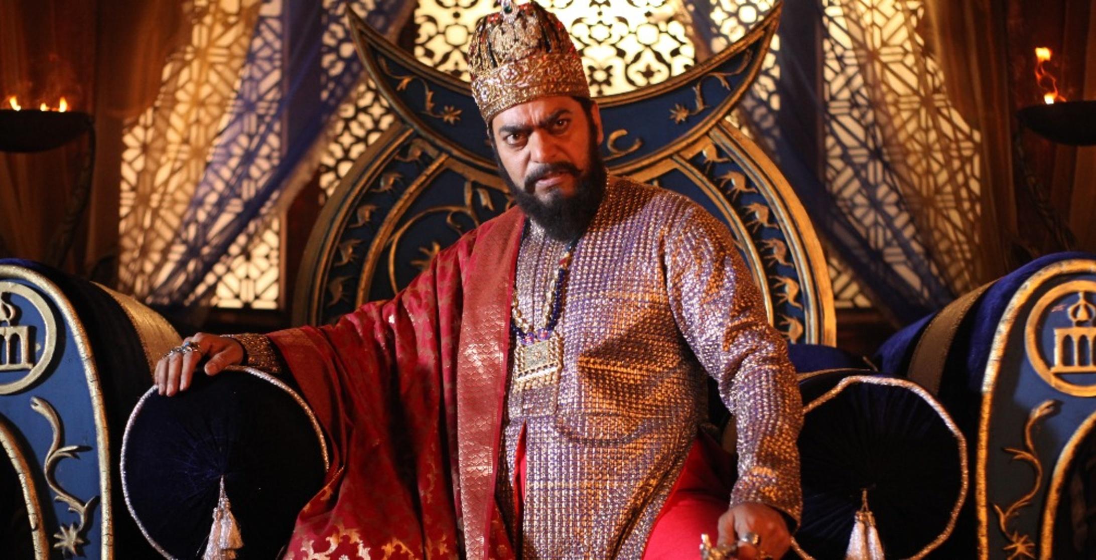 पिता की इच्छा के विरोध गया था ये एक्टर, फिल्मी पर्दे पर की ऐसे शुरूवात