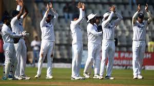 IND vs NZ: भारतीय खिलाड़ियों की दूसरी सबसे बड़ी जीत में अश्विन ने रचा इतिहास, कुंबले के बाद भारत के दूसरे गेंदबाज बने अश्विन- पढ़ें पूरी खबर