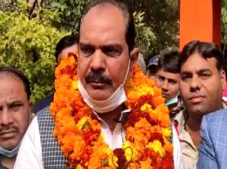 सपा को एक और झटका, बीएसपी में शामिल हुए अजय यादव, पढ़ें पूरी खबर..