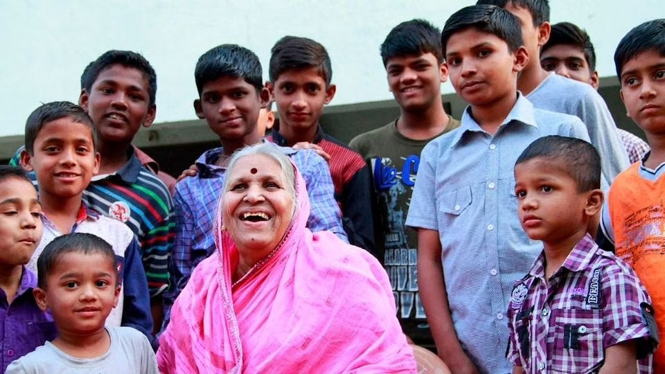 अनाथों की मां कही जाने वाली सिंधुताई सपकाल का 74 साल की आयु में निधन