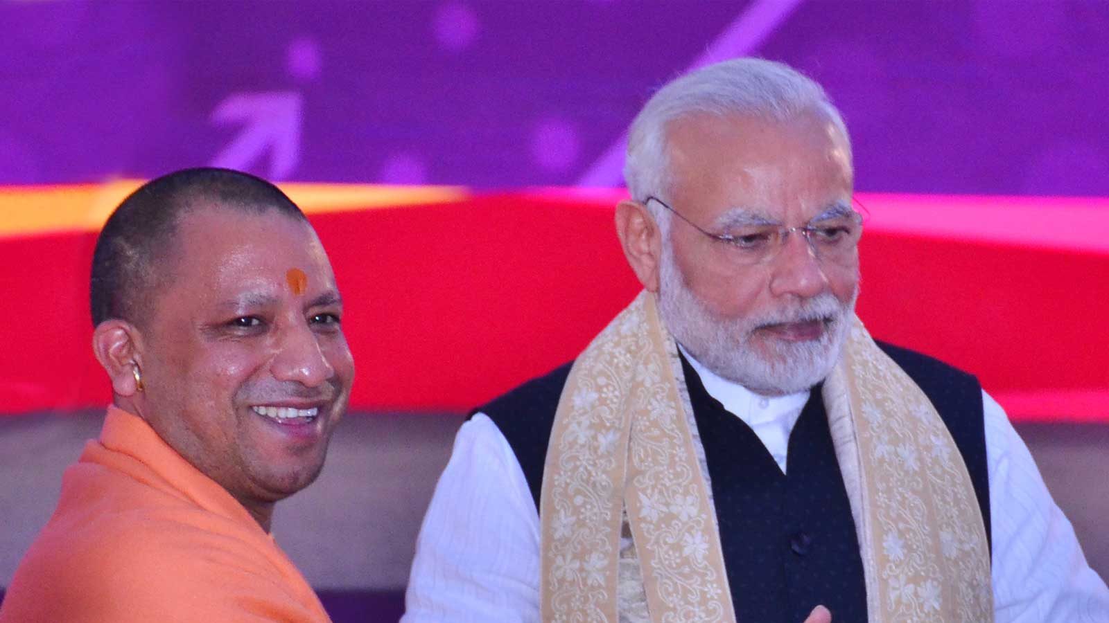 पीएम नरेंद्र मोदी और सीएम योगी ने त्योहारों को लेकर दी बधाई, कही ये बात, पढ़ें