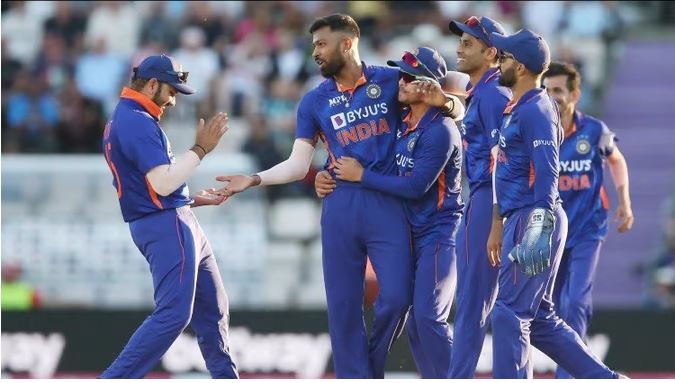 भारत को लॉर्ड्स वनडे में इंग्लैंड ने दी 100 रन से मात, पढ़ें पूरी खबर…
