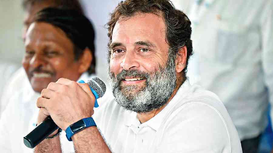 वायनाड सीट से जीत को चुनौती देने वाली याचिका खारिज, कांग्रेस नेता राहुल गांधी को सुप्रीम कोर्ट से बड़ी राहत