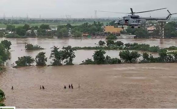 तेज बारिश से कई राज्यों में भारी नुकसान, महाराष्ट्र में 26 लोगों की मौत