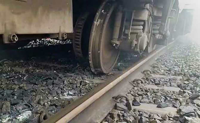 मध्य प्रदेश में ट्रेन पटरी से उतरी: किसी के घायल होने की सूचना नहीं
