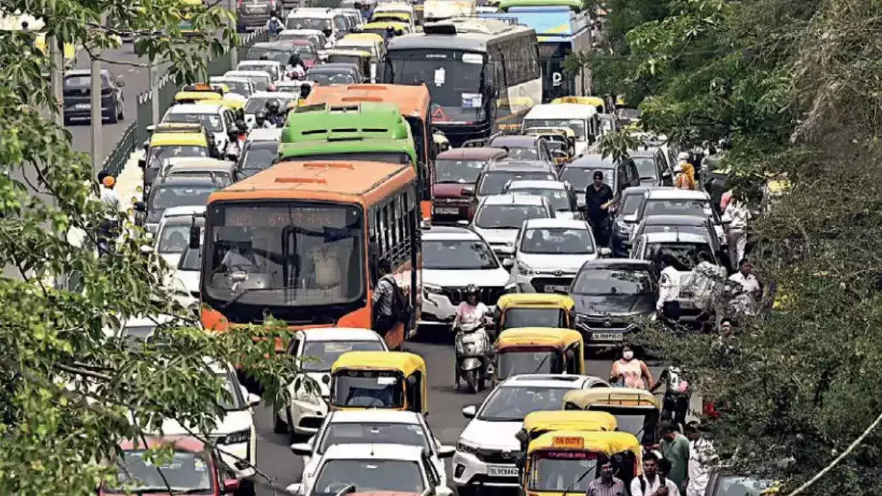 दिल्ली: ट्रैफिक पुलिस ने आज से शुरू होने वाले पी-20 शिखर सम्मेलन के लिए एडवाइजरी की जारी