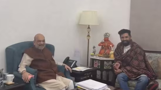 बिहार में राजनीतिक हलचल के बीच चिराग पासवान ने अमित शाह और जेपी नड्डा से की मुलाकात