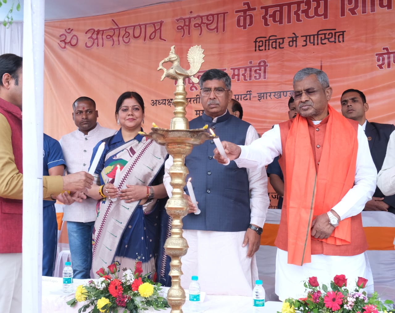 ranchi-free-checkup-of-2500-people-in-the-health-camp-organized-by-om-aarohanam-sanstha