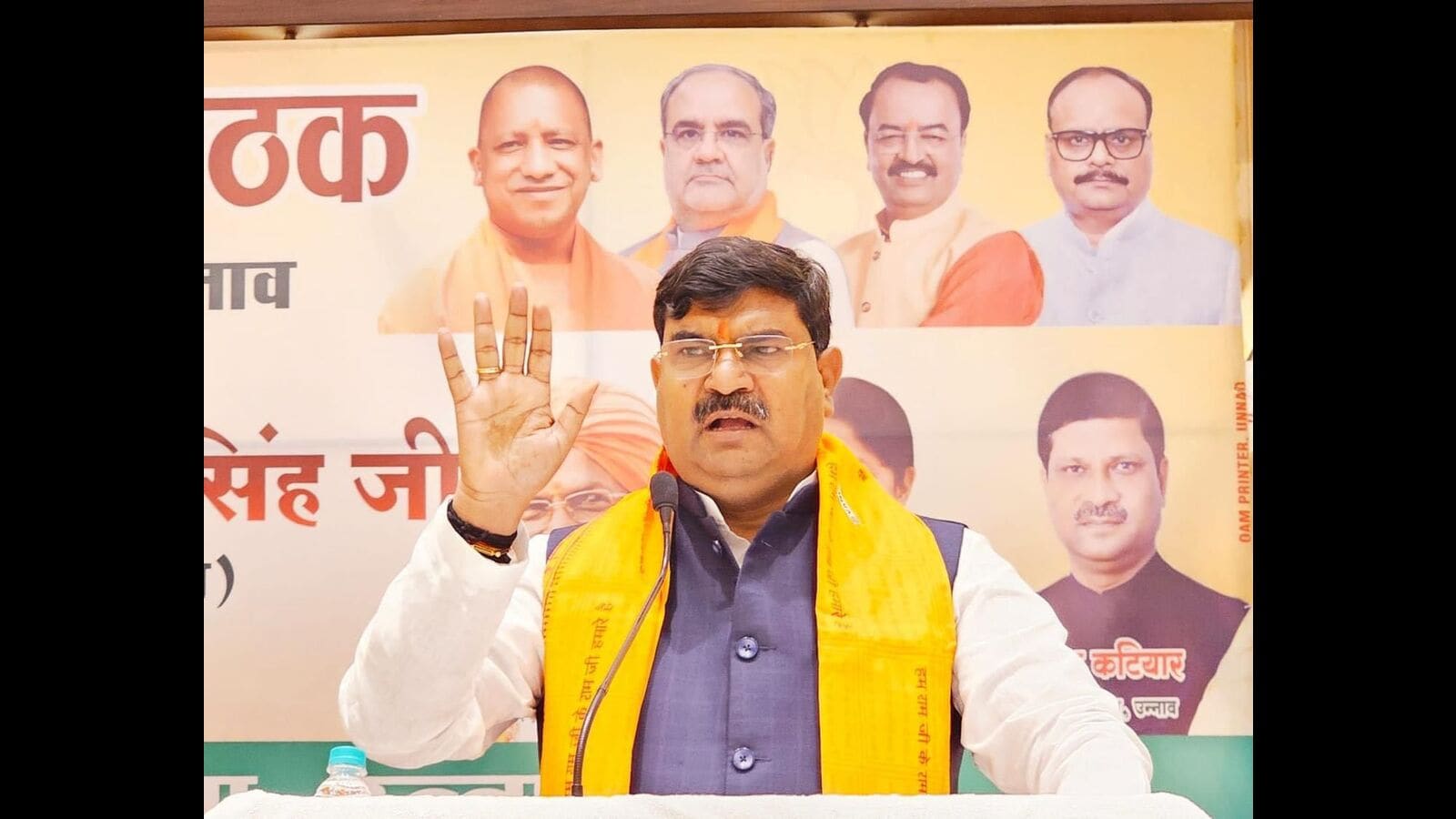 उत्तर प्रदेश: भाजपा ने बूथ प्रमुखों के लिए नई बैठने की योजना, कार्यकर्ताओं के लिए पोटलक लंच की करी शुरुआत