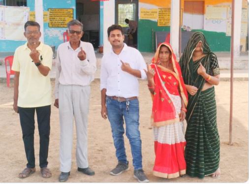 Loksabha Election: मध्य प्रदेश के मतदाताओं में दिखा उत्साह, लोकसभा के दूसरे चरण में सुबह 9 बजे तक हुआ इतना मतदान