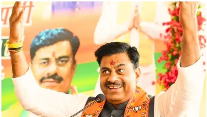 Loksabha Election: BJP विधायक रामेश्वर शर्मा का दिग्विजय पर तंज, बोले- दिग्विजय को हराकर पाकिस्तान भेजो
