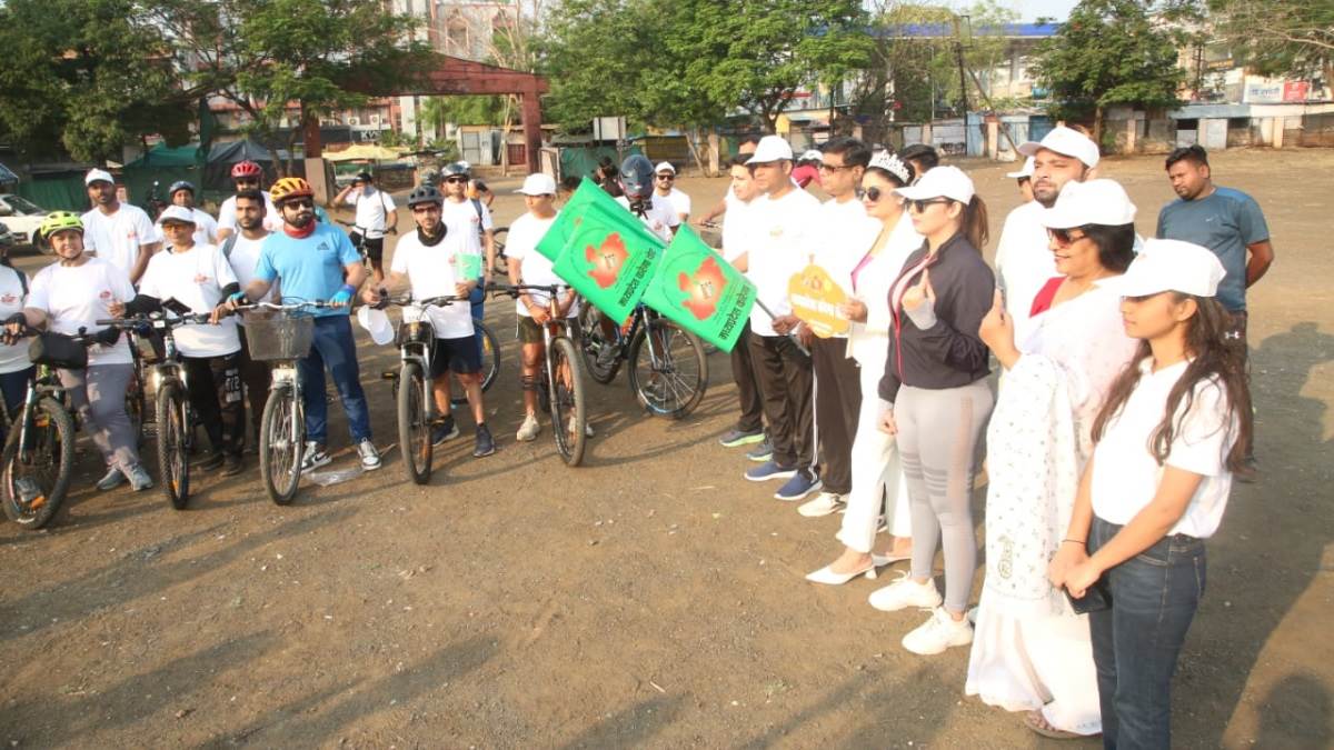 MP Loksabha Elections: भोपाल में’राइड फॉर वोट’, मतदाताओं को जागरूक करने के लिए निकाली साइकिल रैली